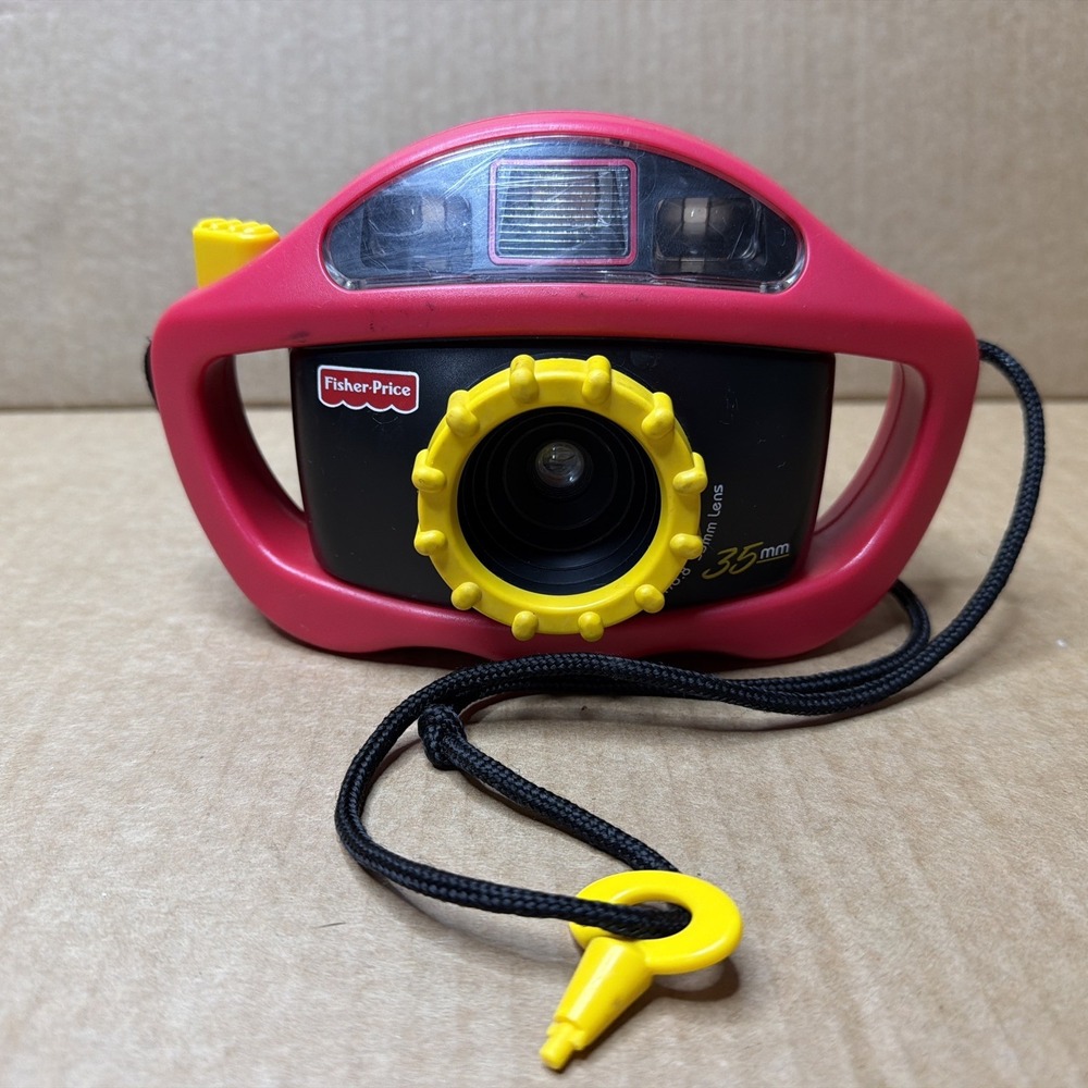1997 Fisher Price Vintage 35 mm Perfect Shot Camera with Flash #73817 Kids Photo